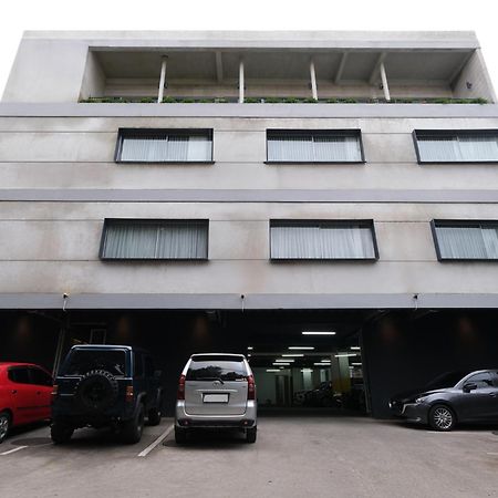 Teduh Simatupang Hotel Jakarta Buitenkant foto